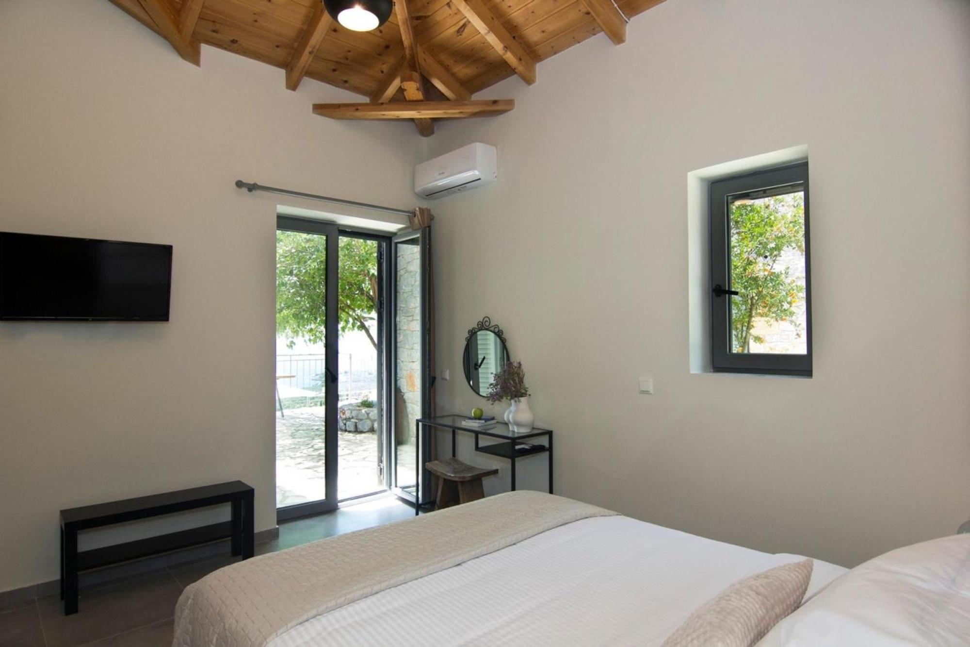 Neokhorion  Irini Villa By Elrin Villas Mani מראה חיצוני תמונה